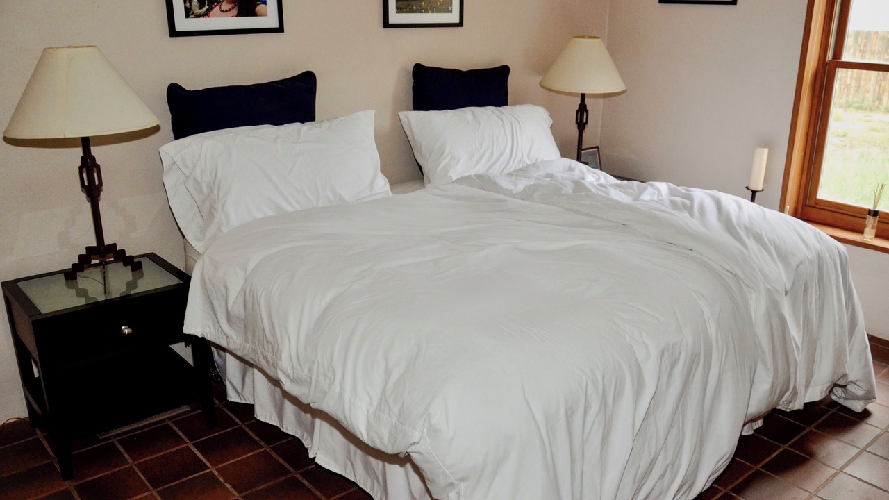 Photo of Bedroom in Alamedan Valley