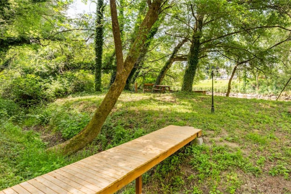 Photo of Outdoor in Auburn