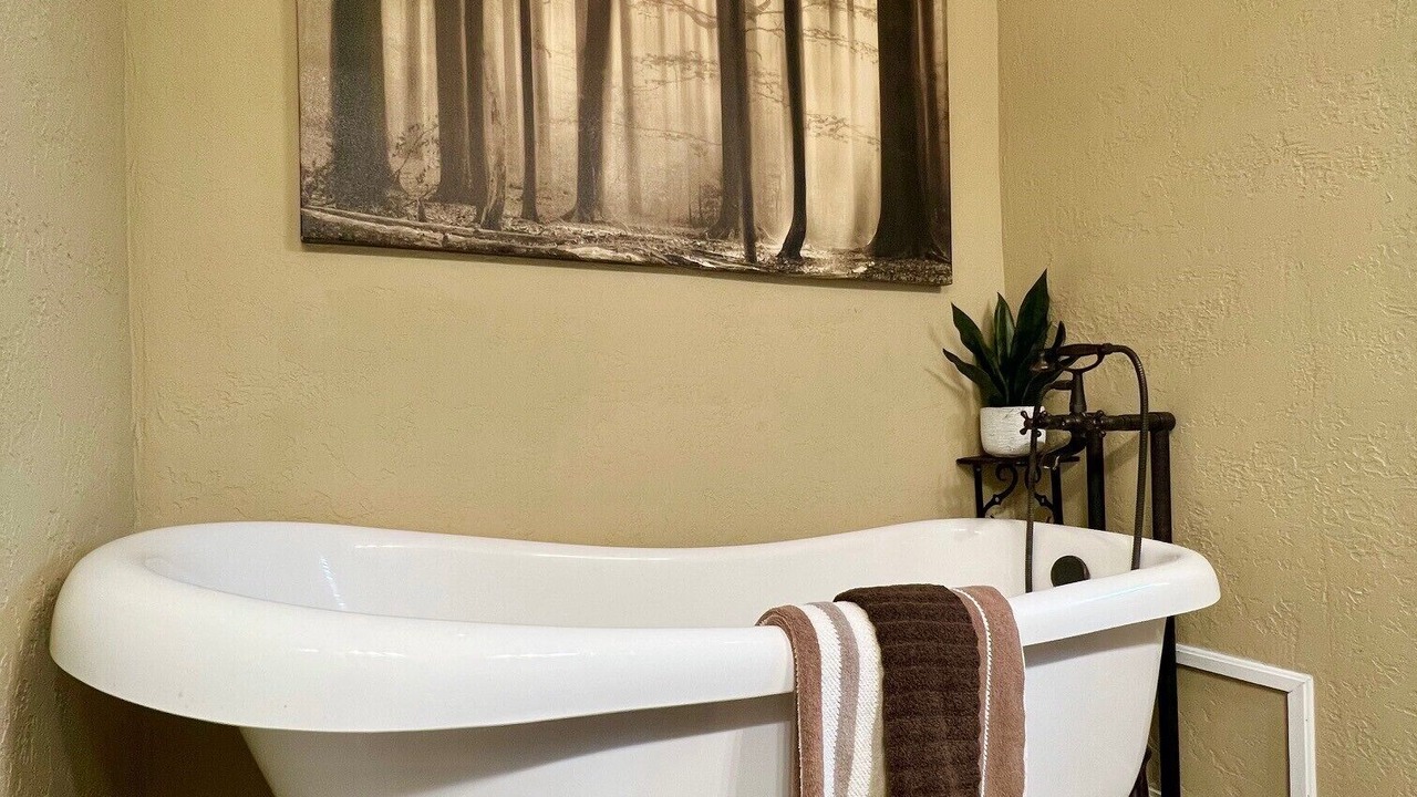 Photo of Bathroom in Woodward