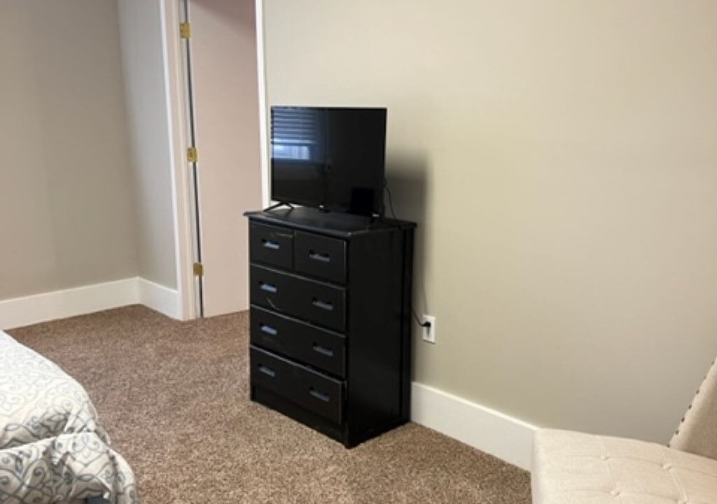 Photo of Bedroom in Centerville