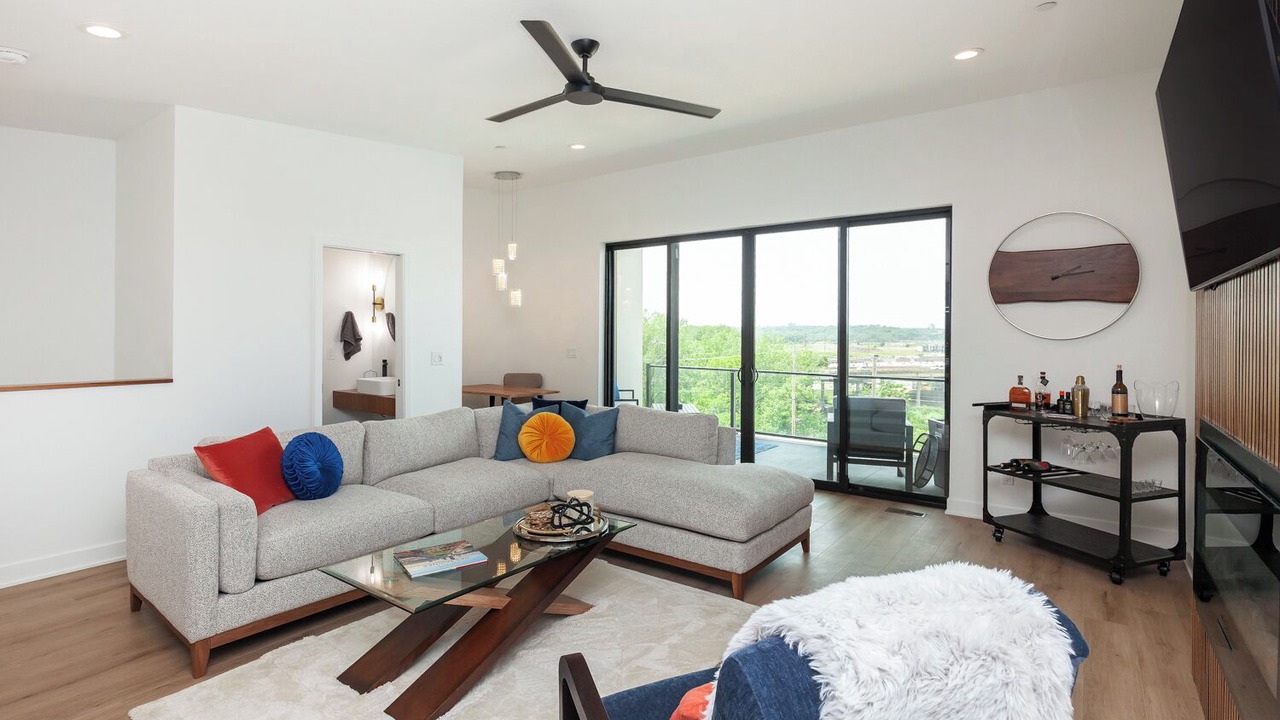 Photo of Livingroom in Des Moines