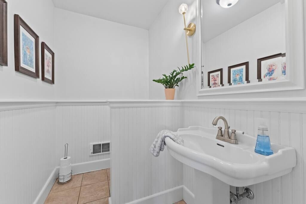 Photo of Bedroom in Chelan