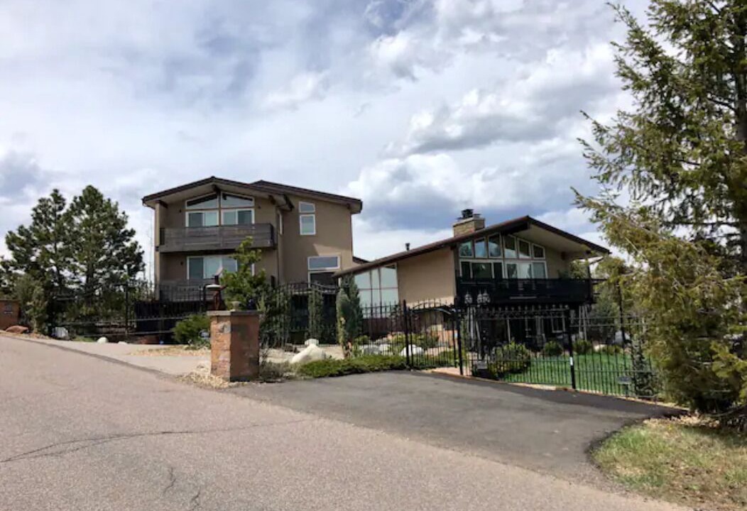 Photo of Outdoor in Golden