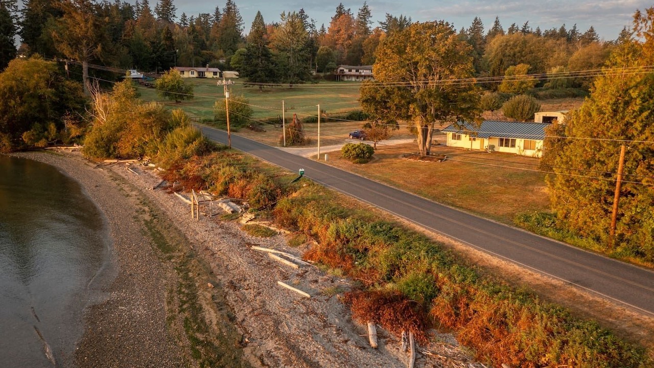 Photo of Others in Lummi Island