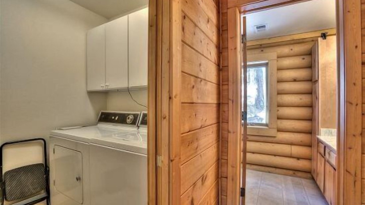 Photo of Bedroom in Lyons