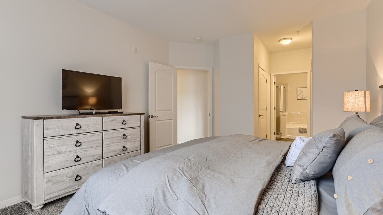 Photo of Bedroom in Lone Tree