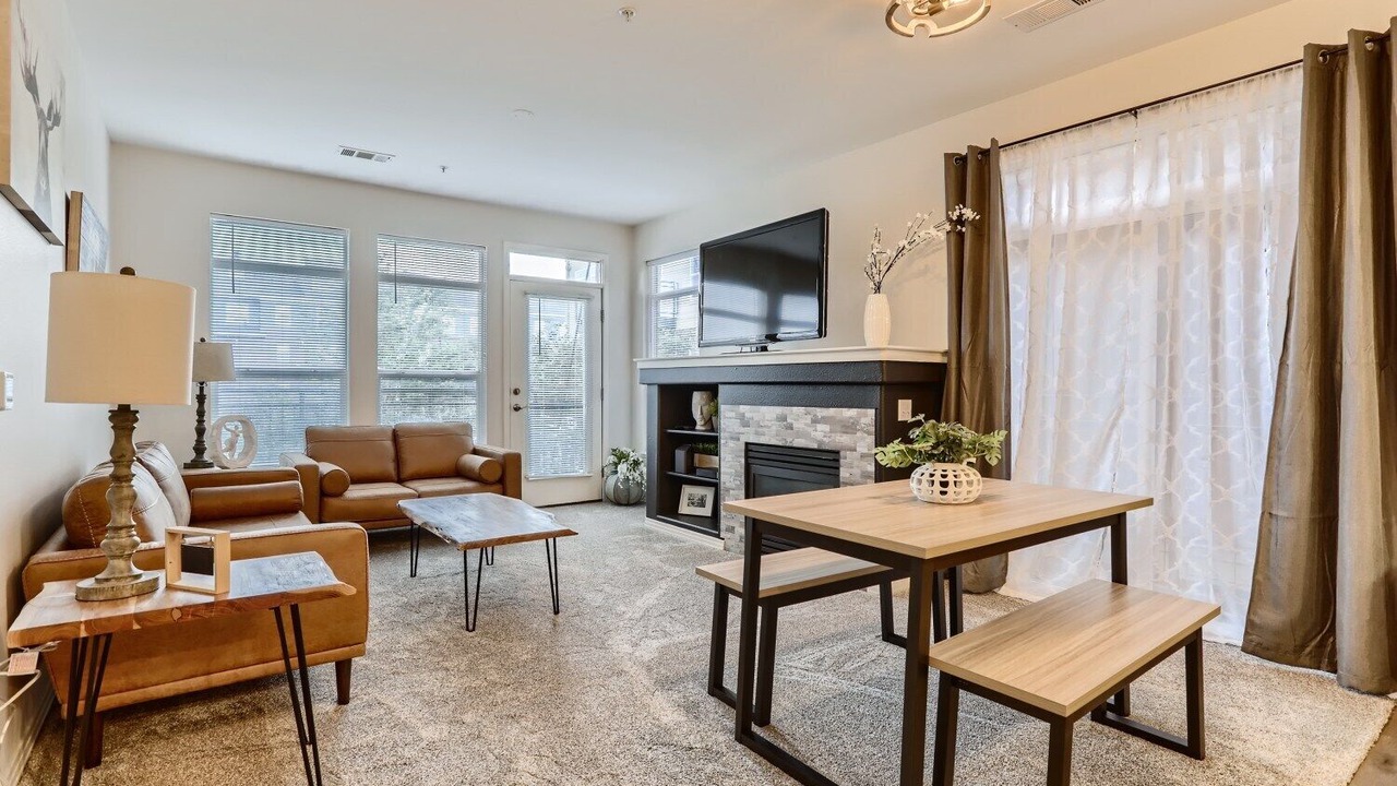 Photo of Livingroom in Lone Tree