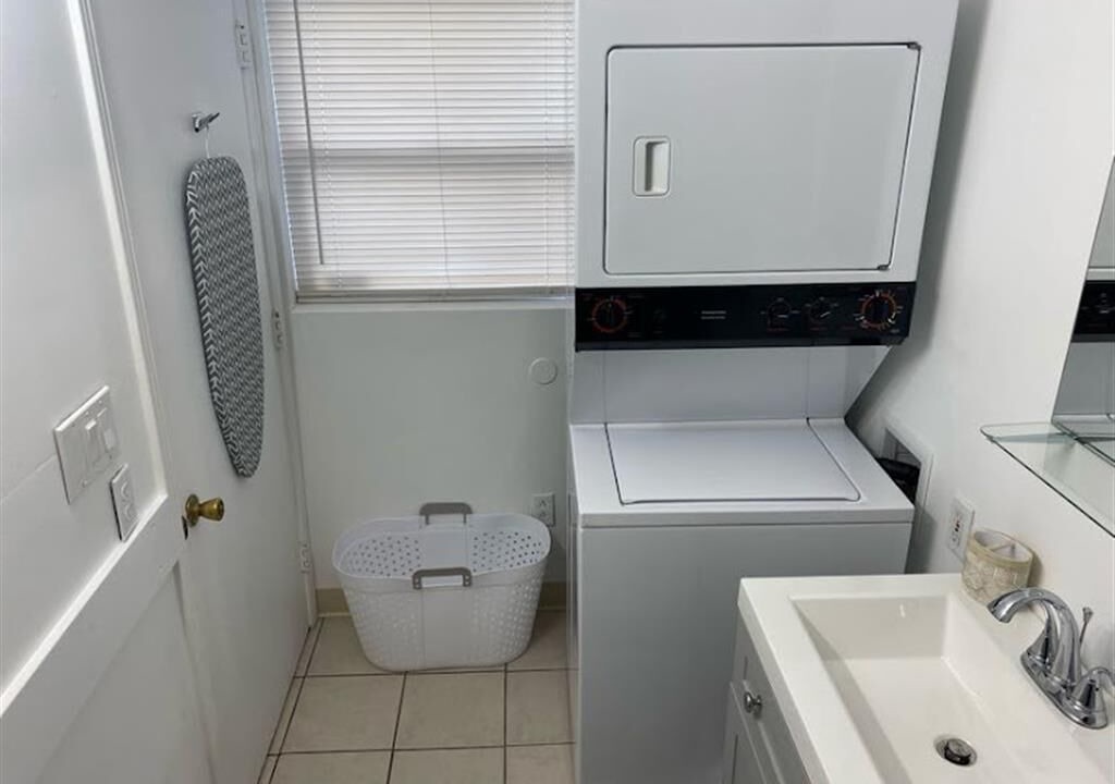 Photo of Bathroom in North Aurora