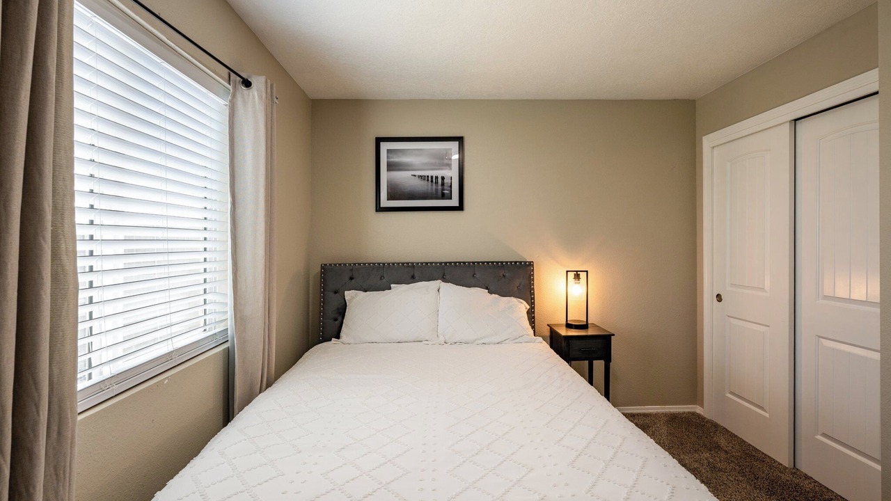 Photo of Bedroom in Westgate Heights