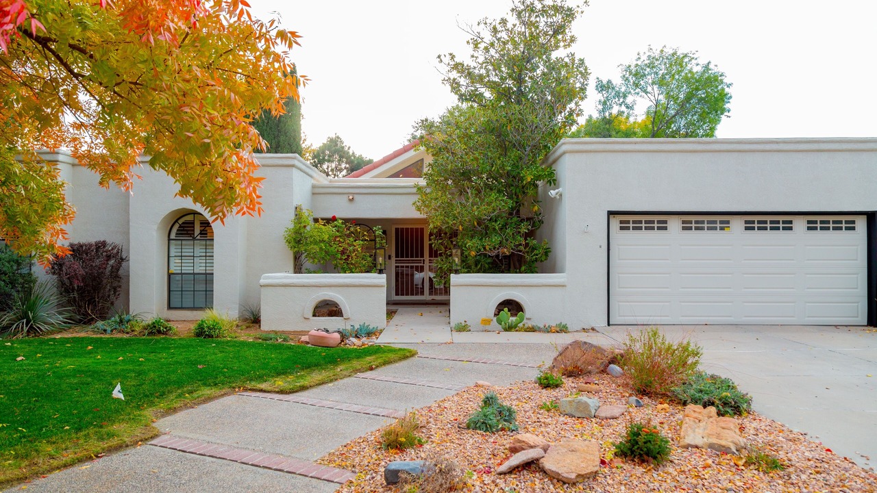 Photo of Outdoor in Northeast Heights