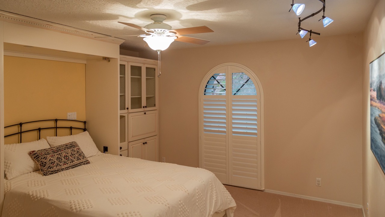 Photo of Bedroom in Northeast Heights