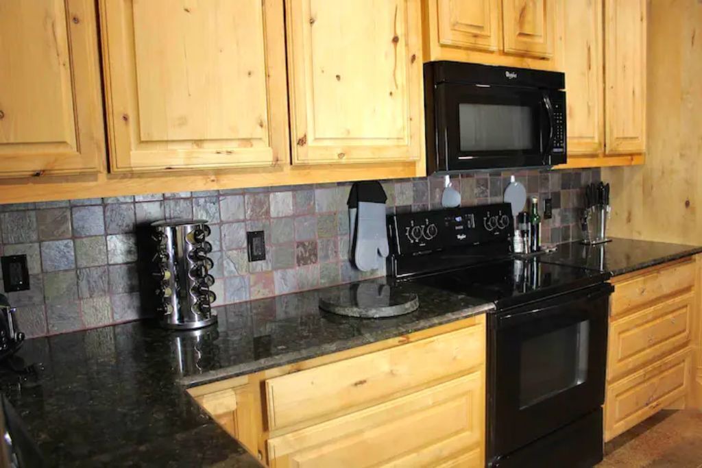 Photo of Kitchen in Daisy