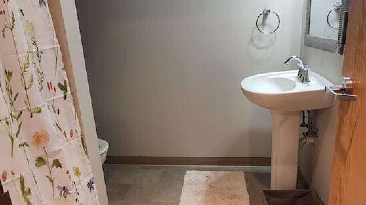 Photo of Bathroom in Downtown Lincoln