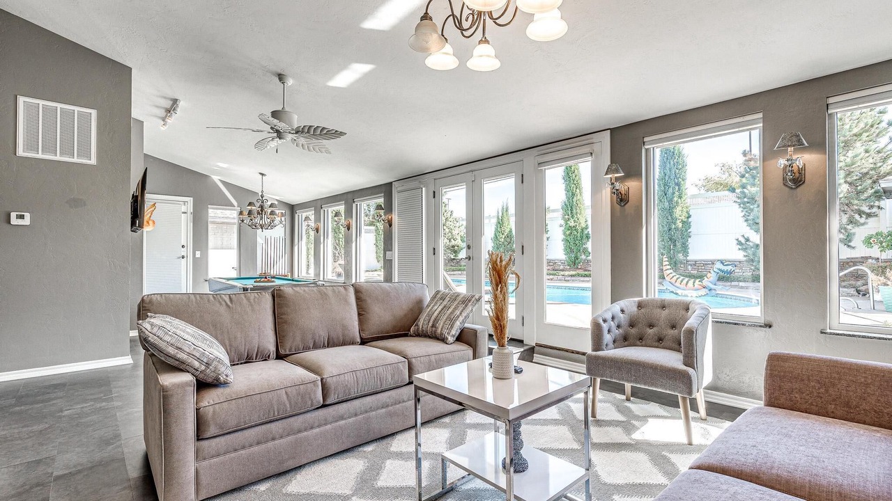Photo of Livingroom in Central Oklahoma City