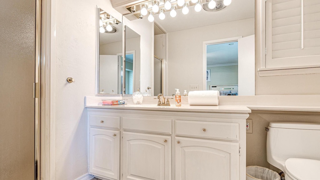 Photo of Bathroom in Central Oklahoma City