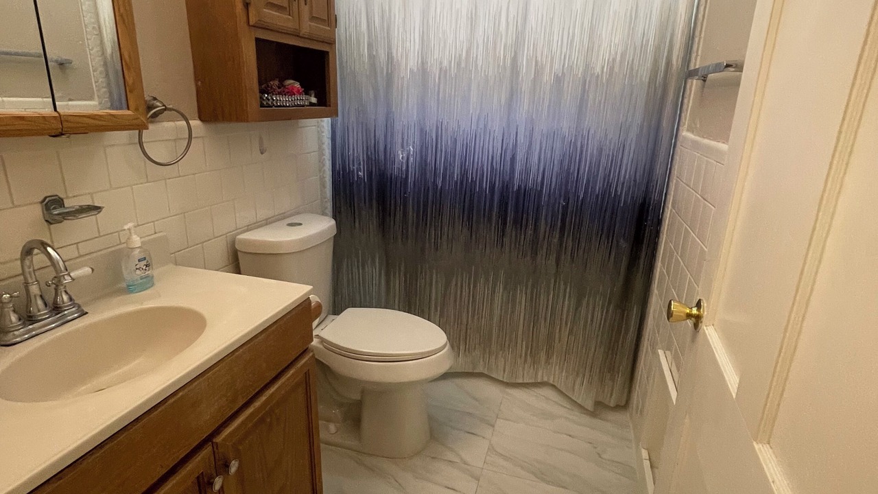 Photo of Bathroom in Springtown