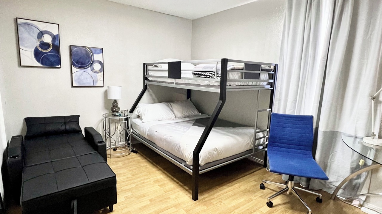 Photo of Bedroom in South Arlington