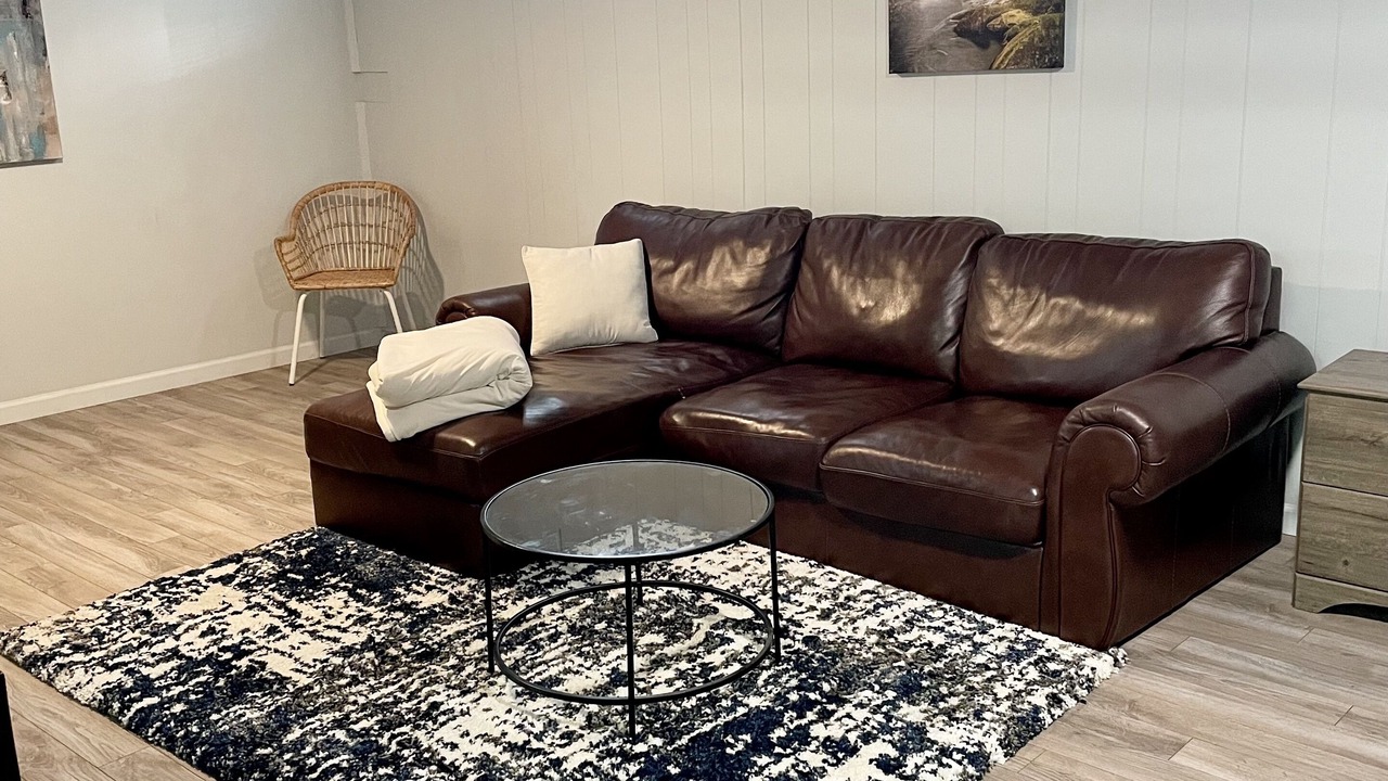 Photo of Livingroom in Dupont