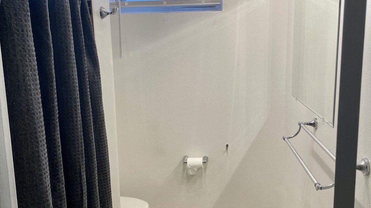 Photo of Bathroom in Dupont