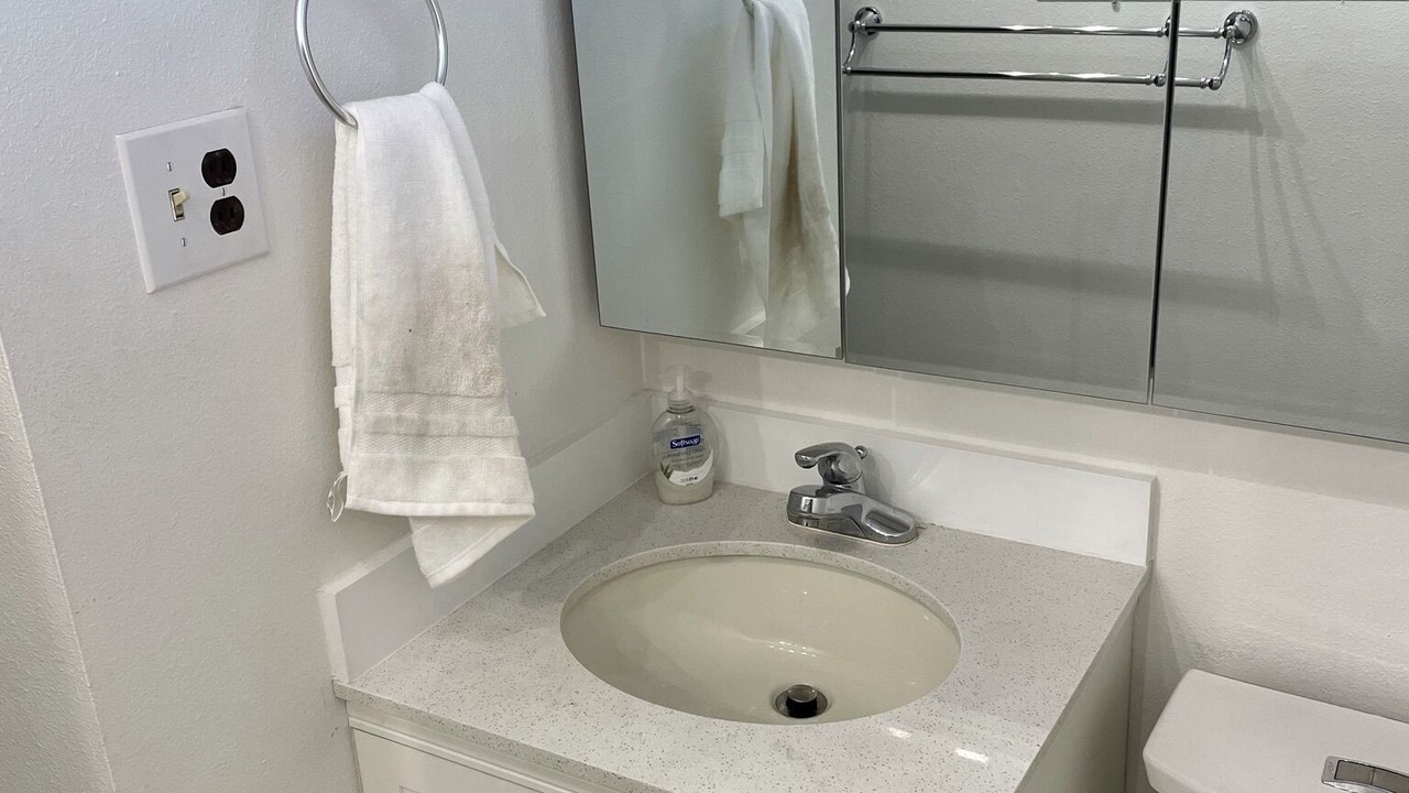 Photo of Bathroom in Dupont