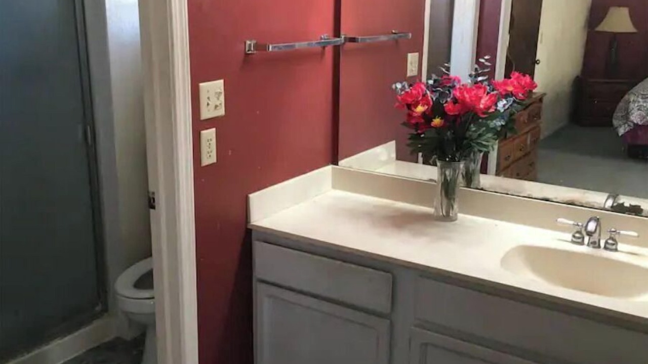Photo of Bathroom in Biggs Field