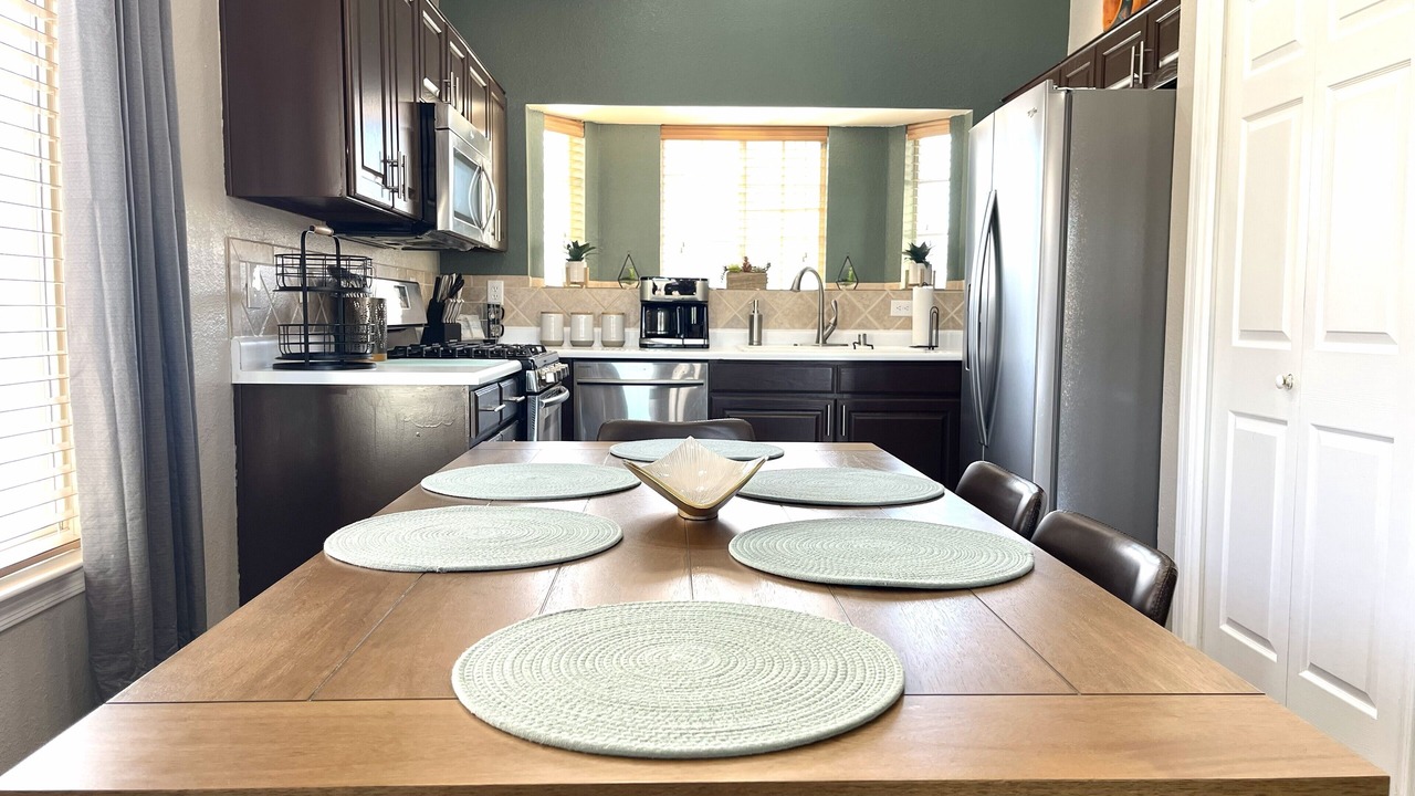 Photo of Kitchen in Alban Hills