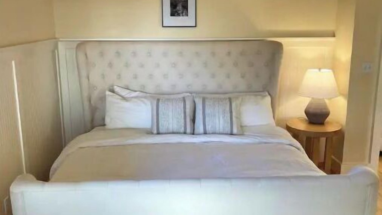 Photo of Bedroom in Eureka