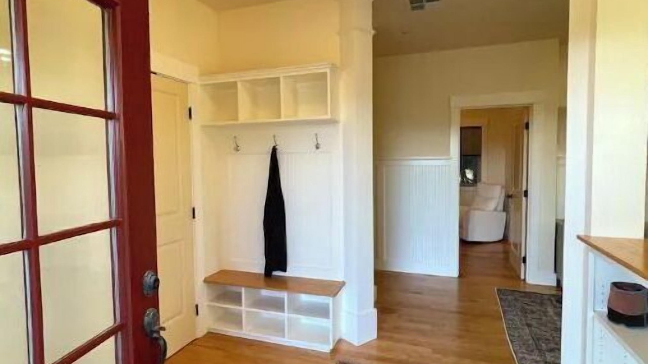Photo of Bedroom in Eureka