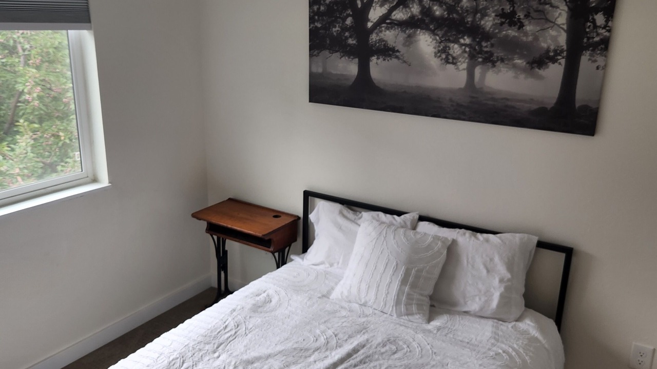 Photo of Bedroom in Glenwood Grove - North Iris