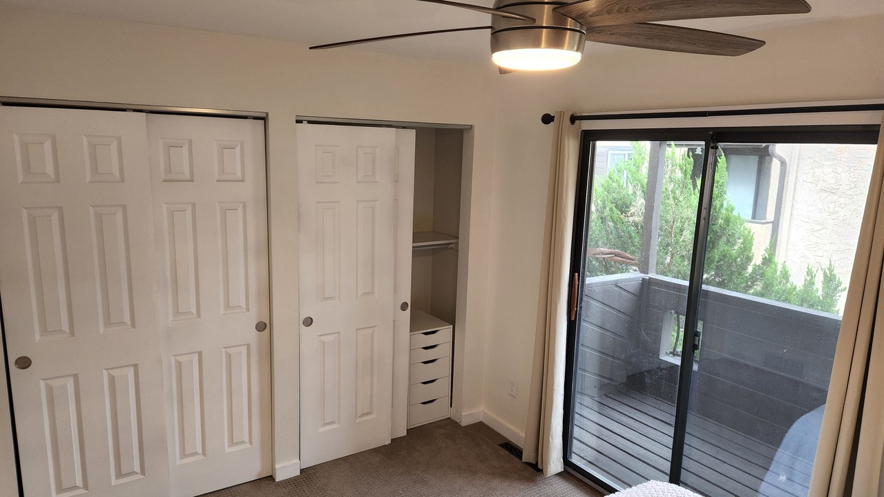 Photo of Bedroom in Glenwood Grove - North Iris