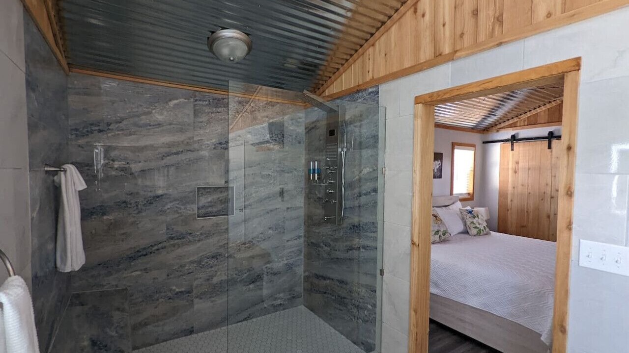 Photo of Bathroom in Paluxy