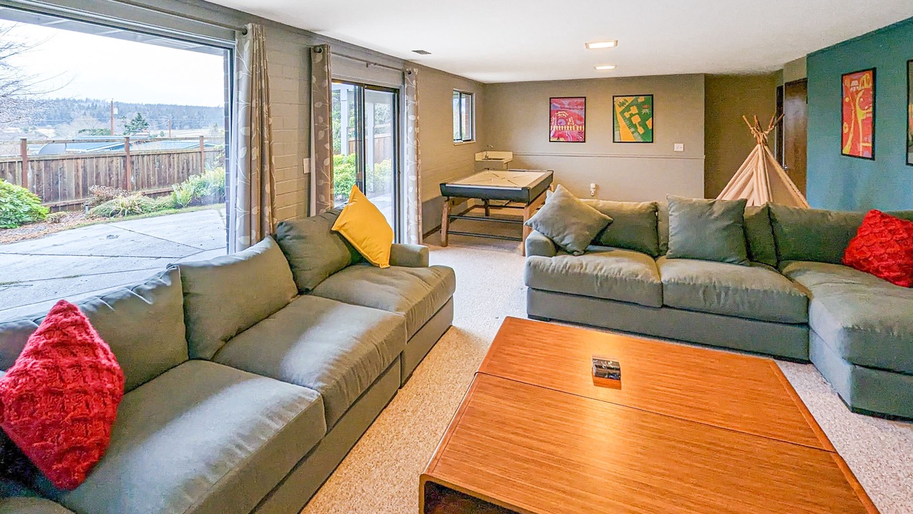 Photo of Livingroom in Greenbank