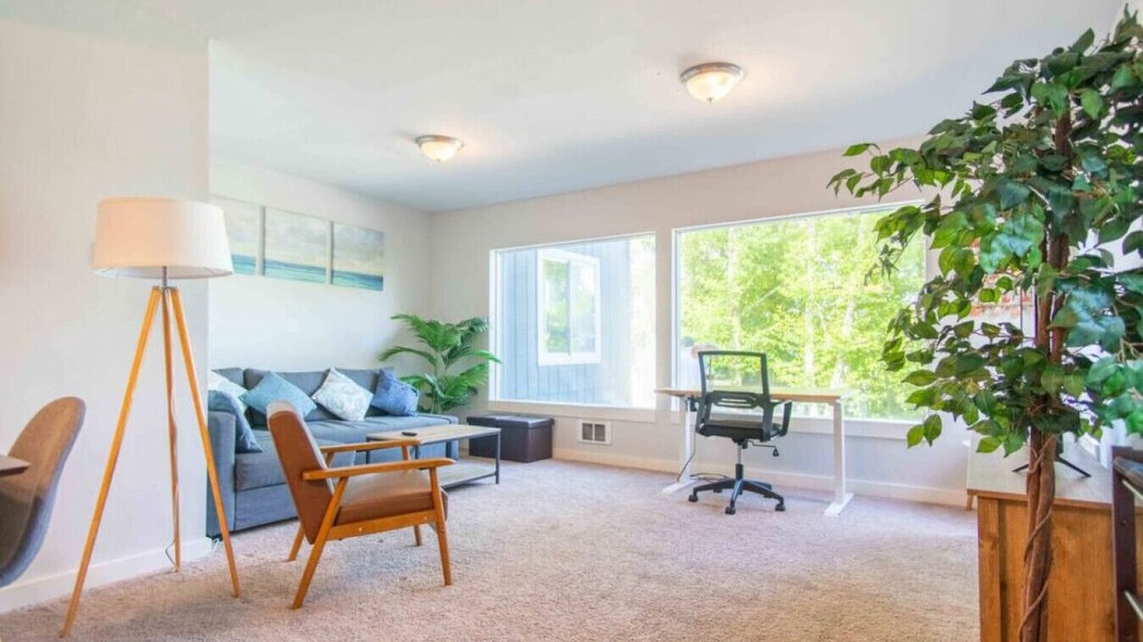 Photo of Livingroom in Rainier Valley