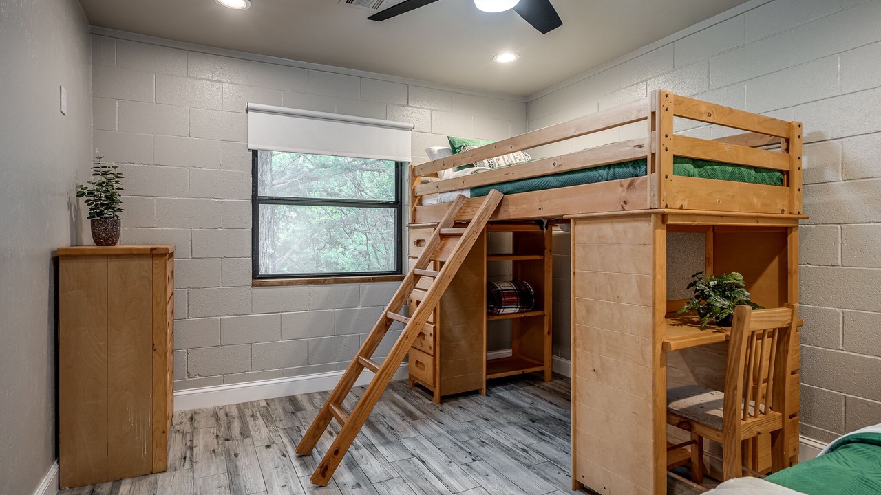 Photo of Bedroom in Edmond