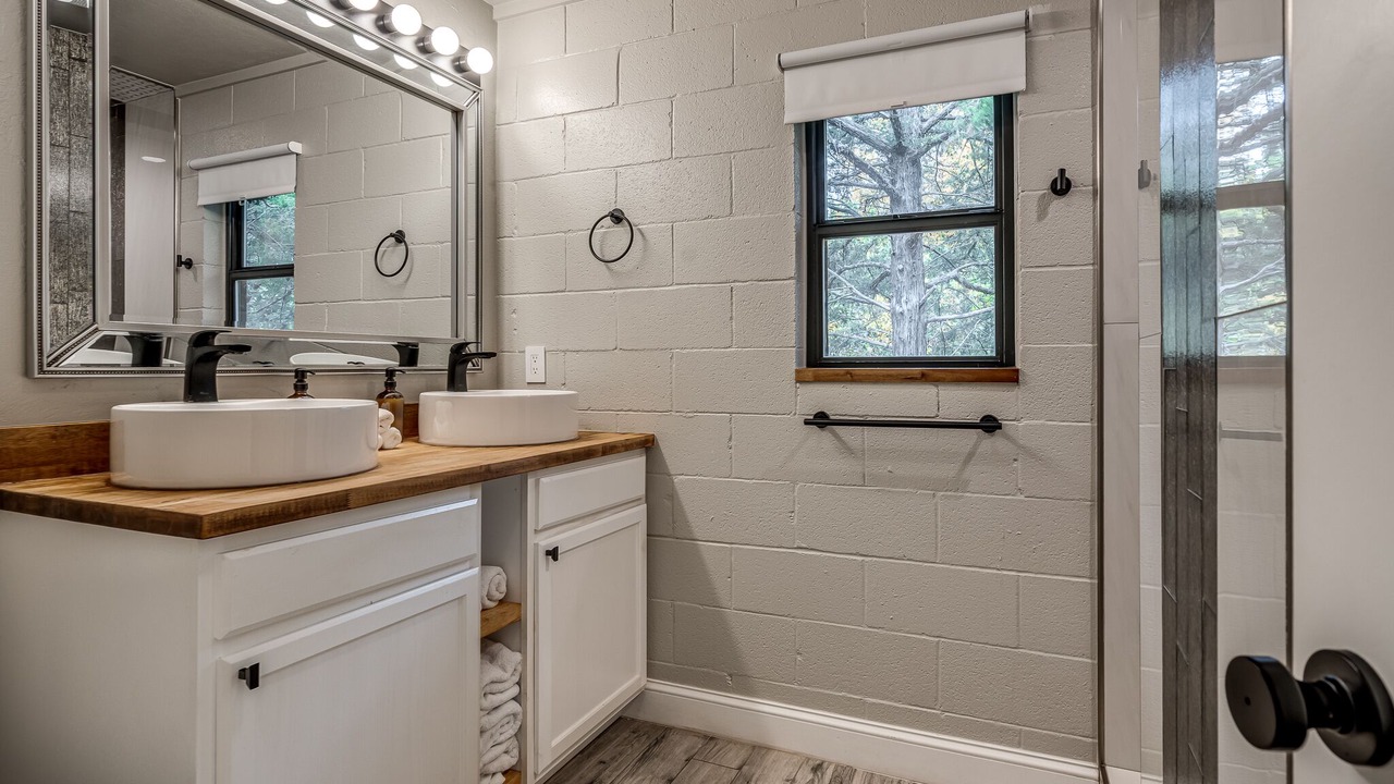 Photo of Bathroom in Edmond