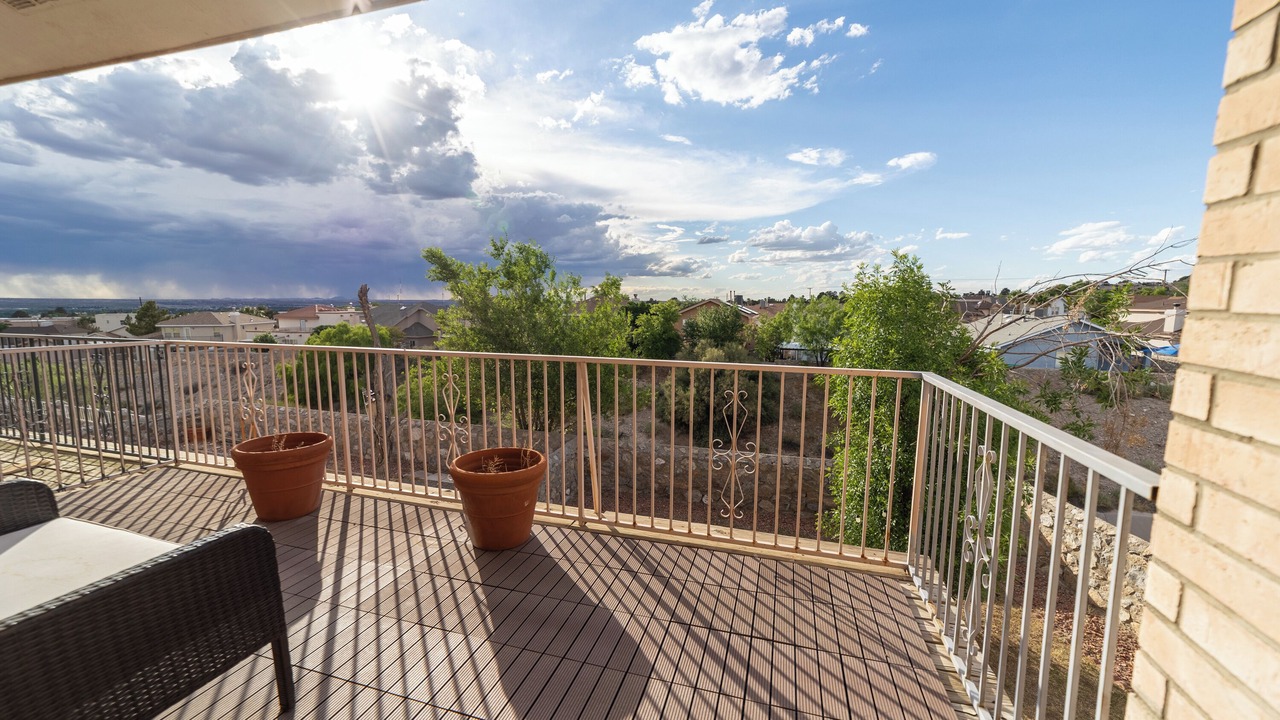Photo of Patio Balcony in El Paso