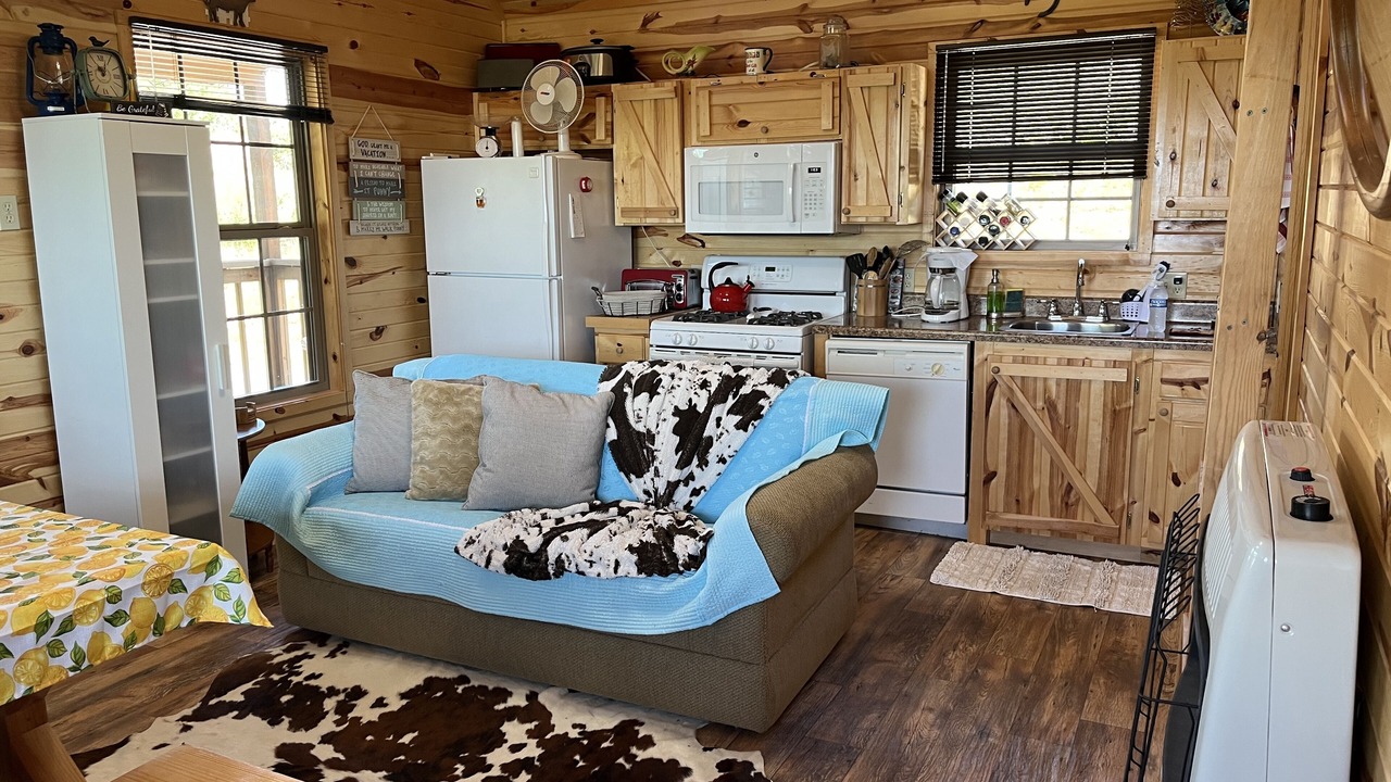 Photo of Livingroom in Clayton