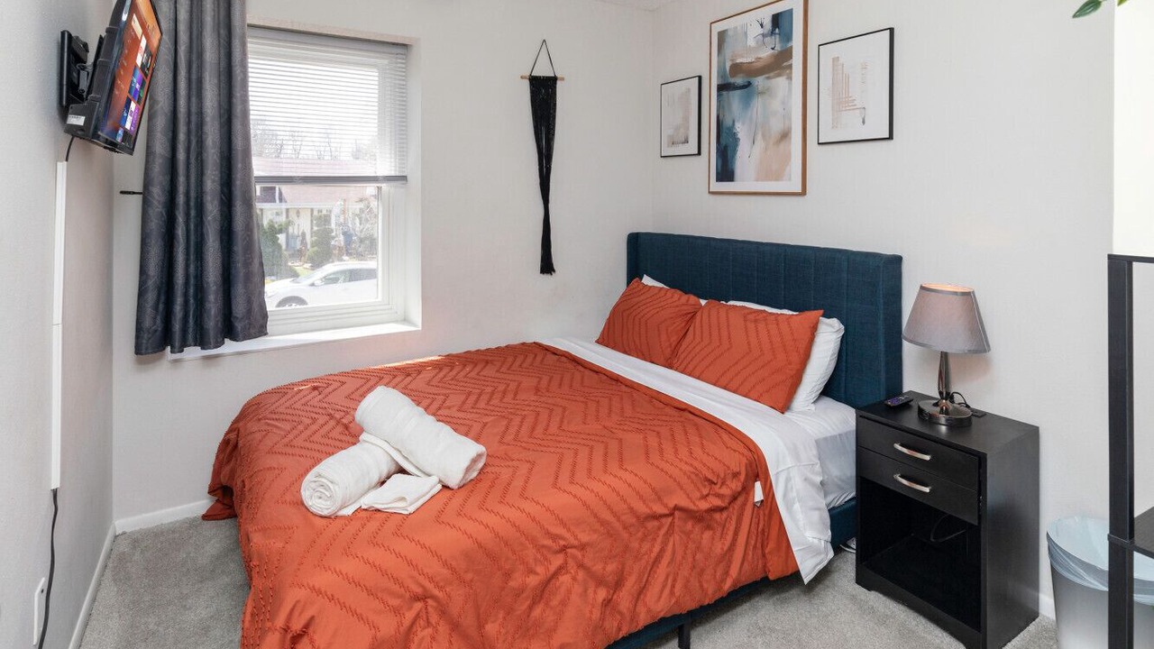 Photo of Bedroom in Des Moines
