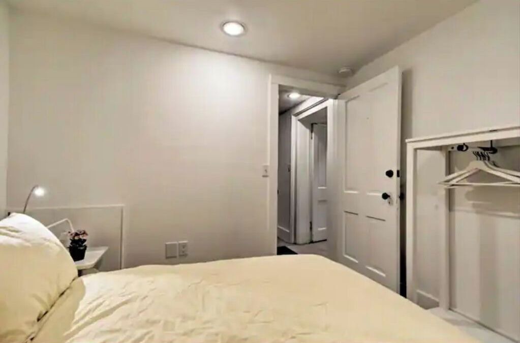 Photo of Bedroom in Congress Park