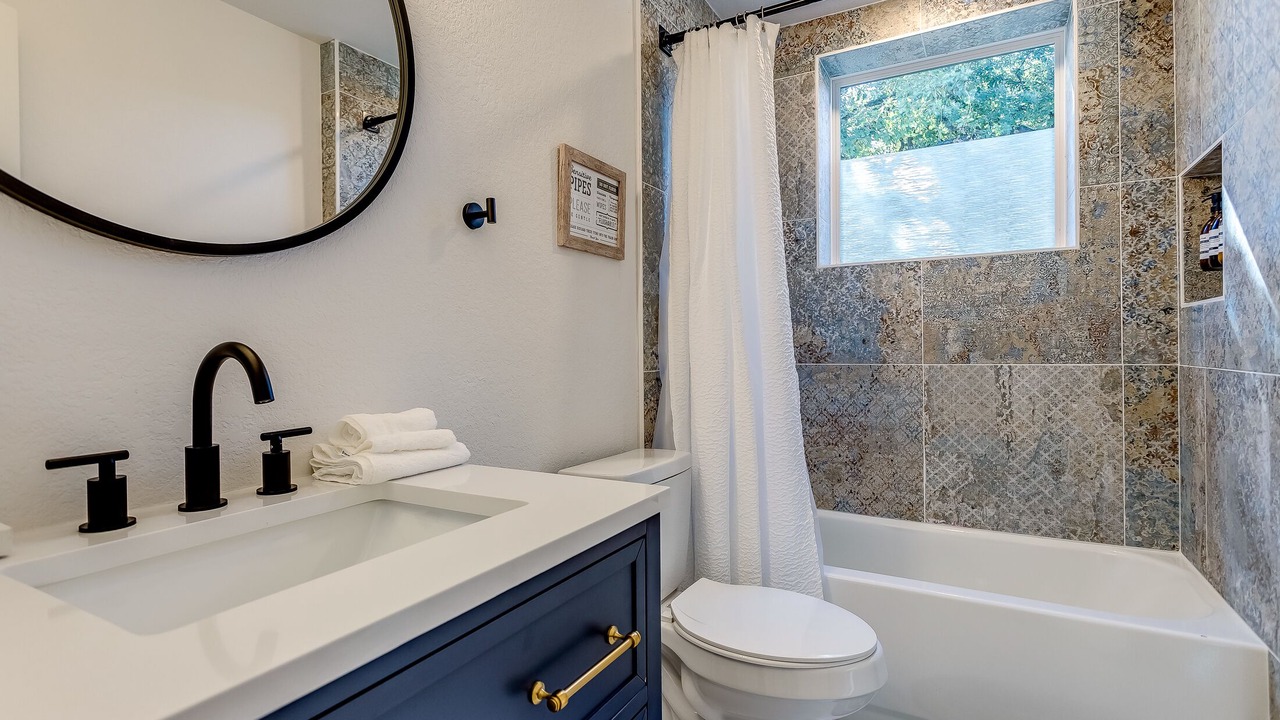 Photo of Bathroom in Lewisville