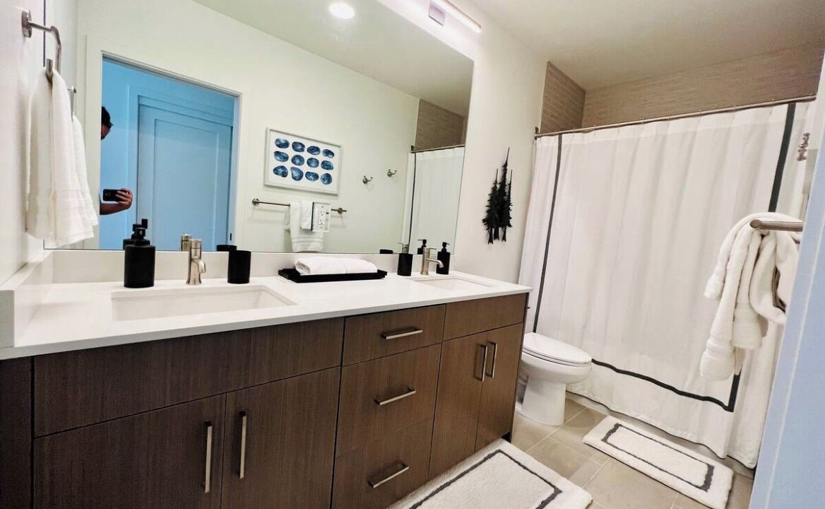 Photo of Bathroom in Wapato Point