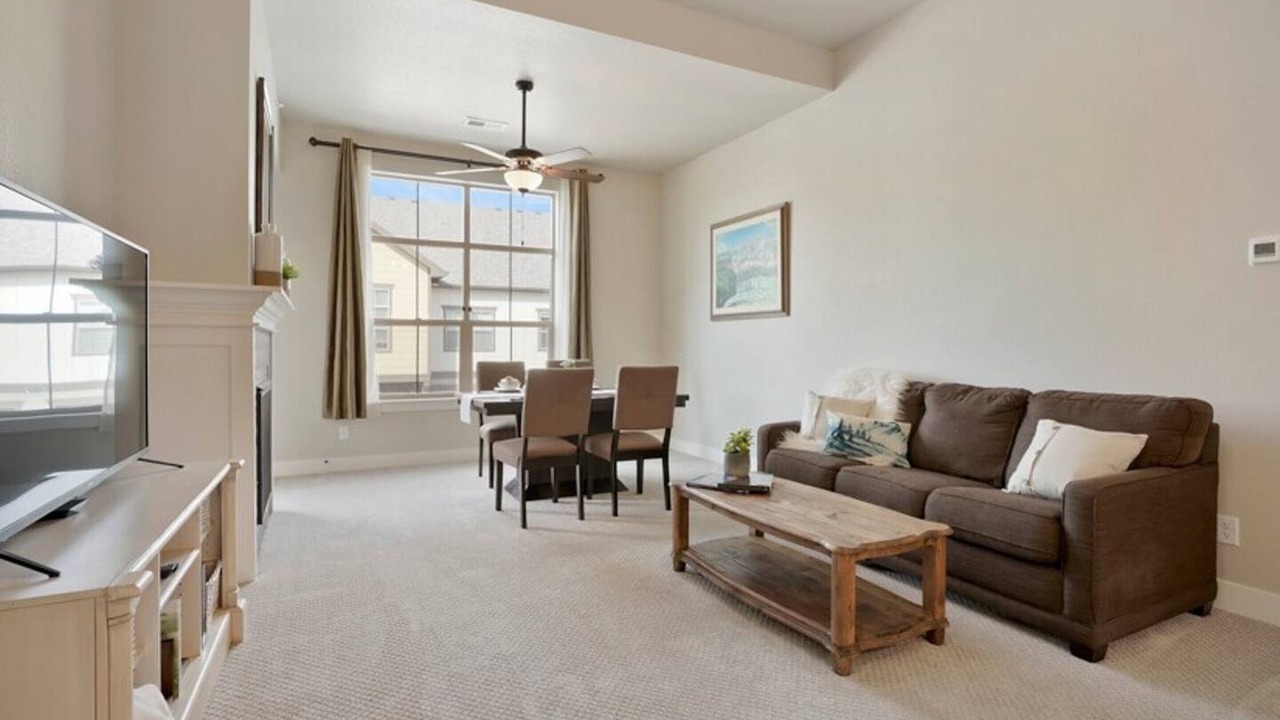Photo of Livingroom in Windsor