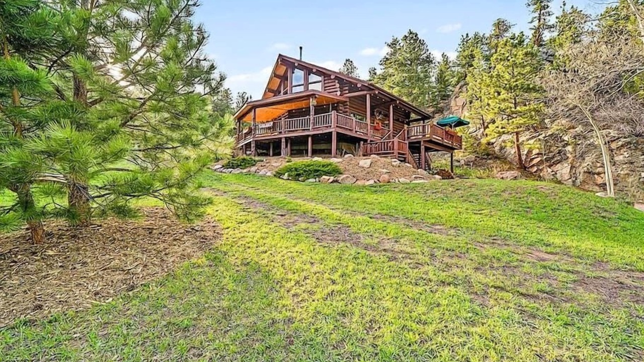 Photo of Outdoor in Lyons
