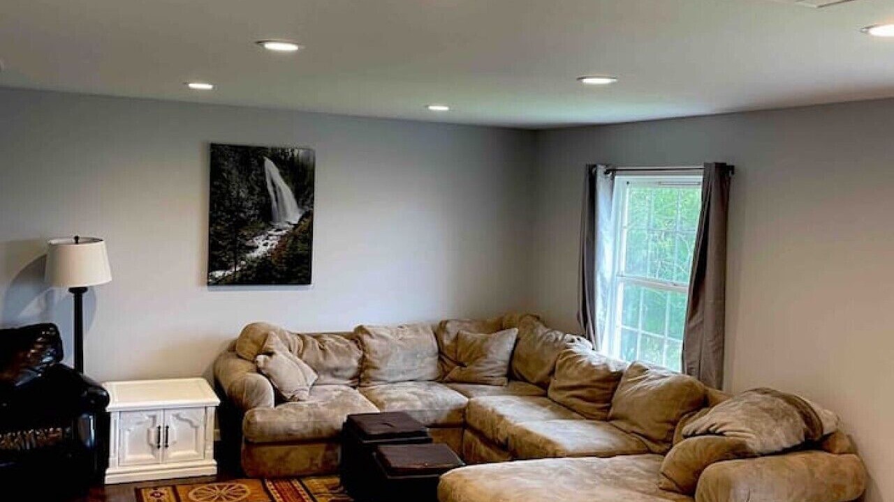 Photo of Livingroom in Marietta-Alderwood