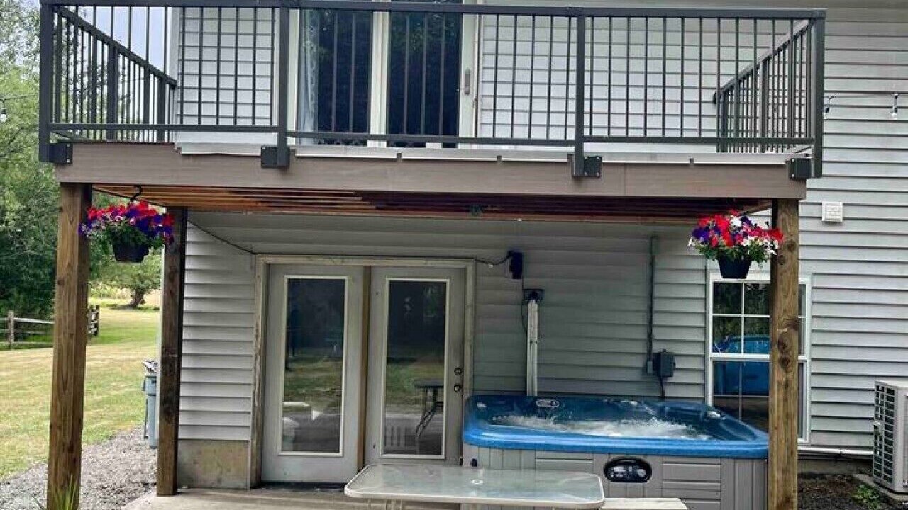 Photo of Patio Balcony in Marietta-Alderwood