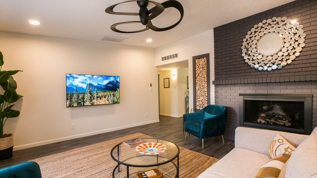 Photo of Livingroom in Uptown