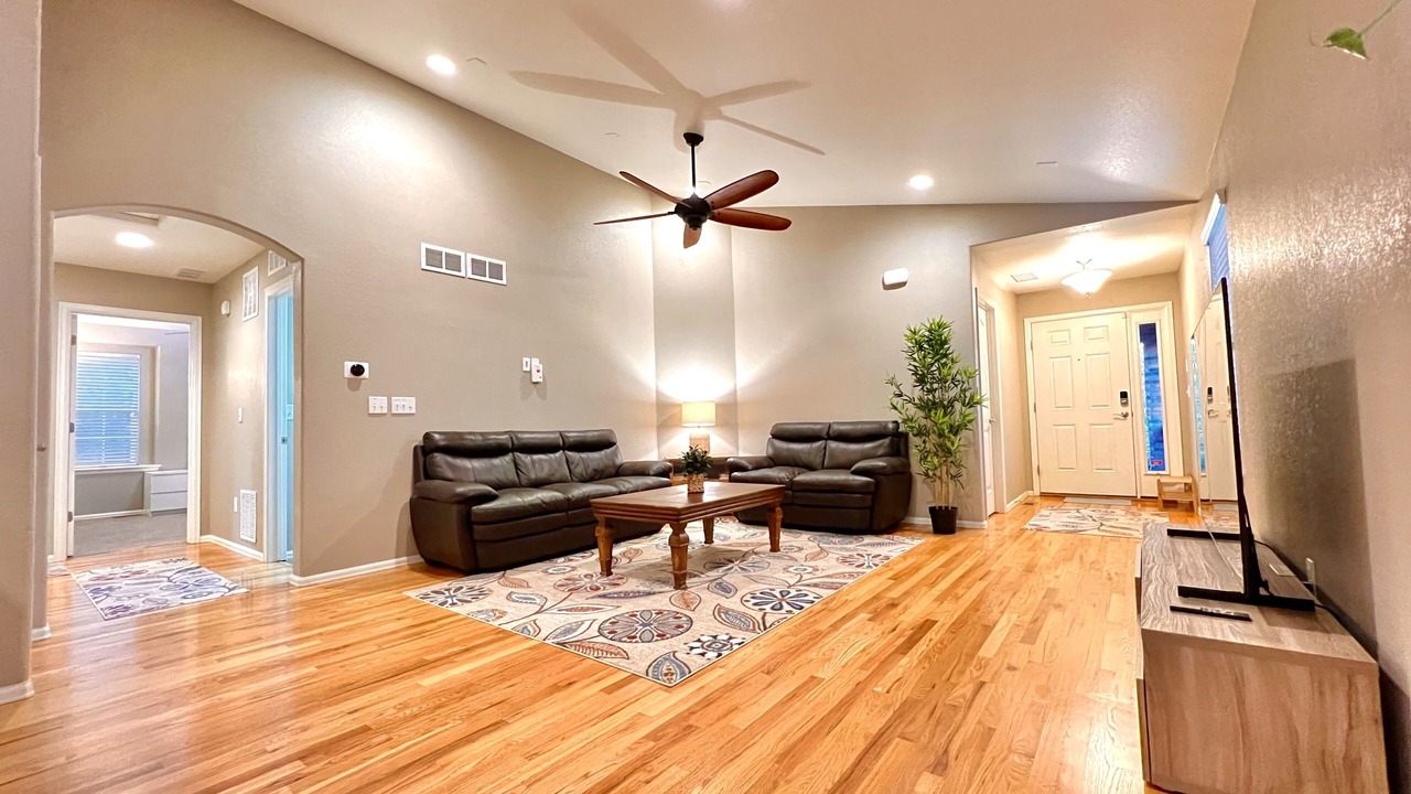 Photo of Bedroom in Dupont