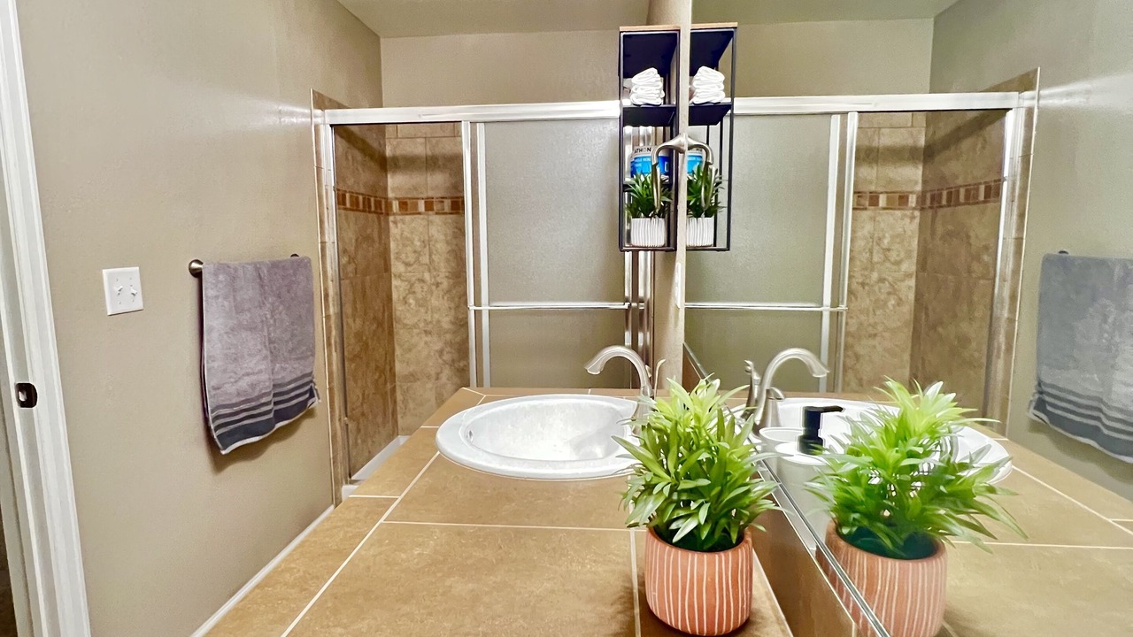 Photo of Bathroom in Dupont