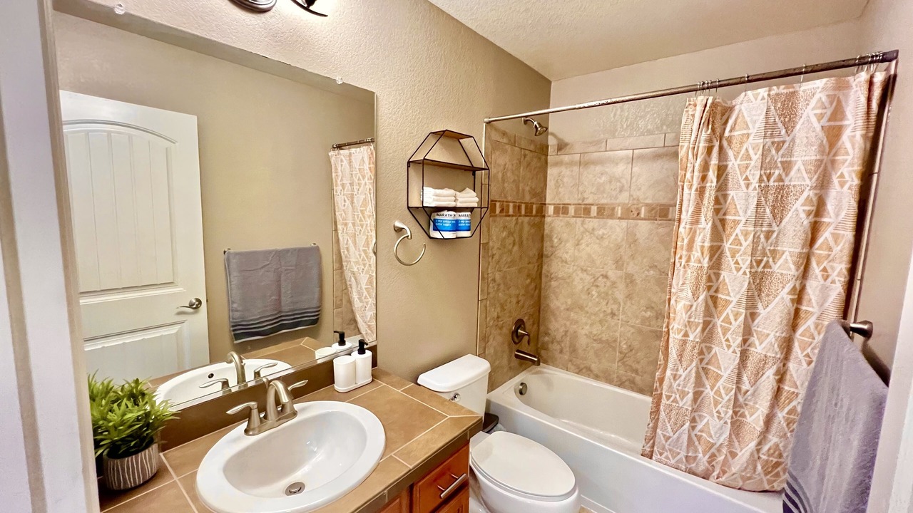 Photo of Bathroom in Dupont