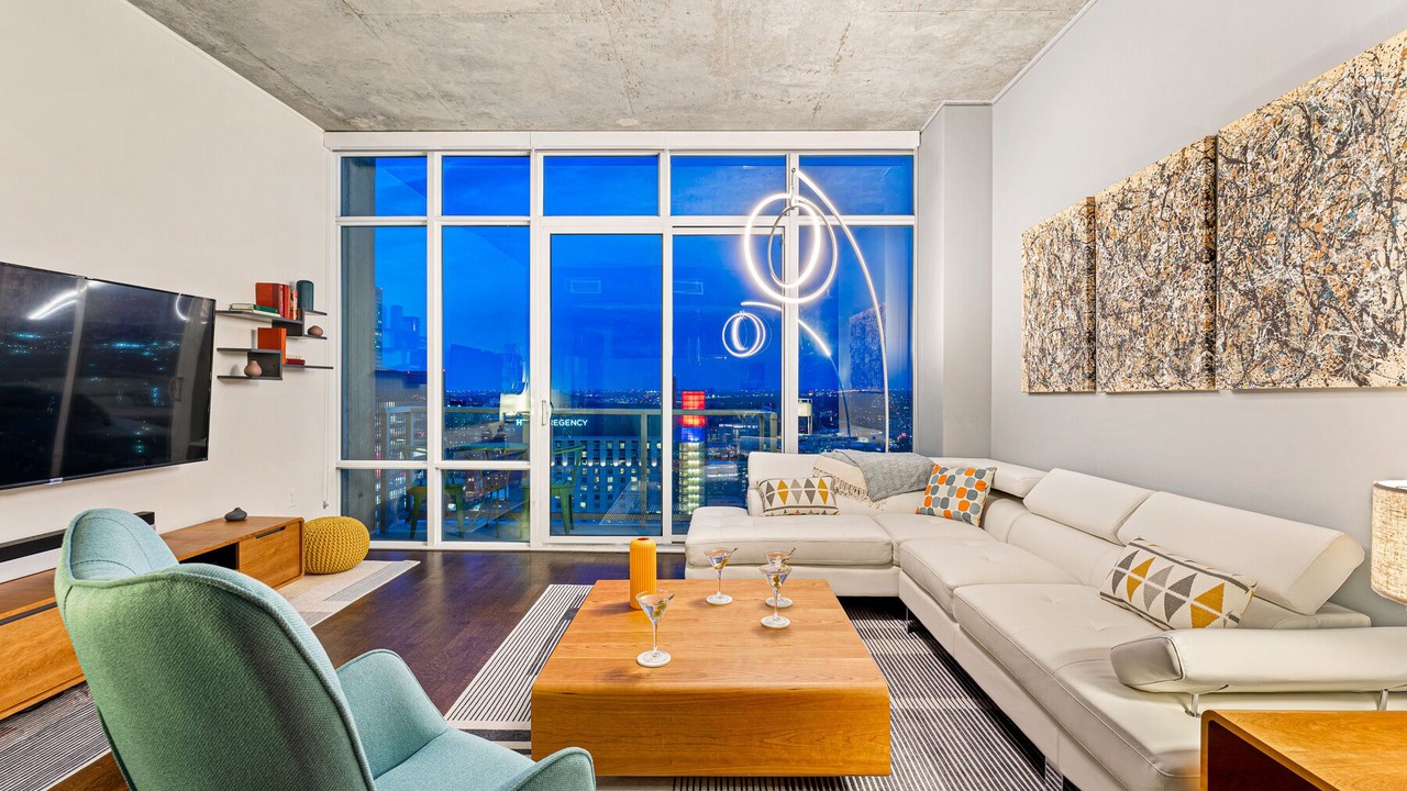 Photo of Livingroom in Downtown Denver